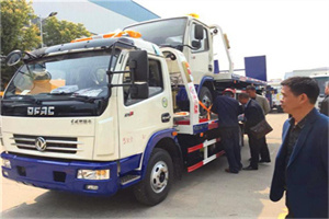 文圣汽车道路救援拖车价格